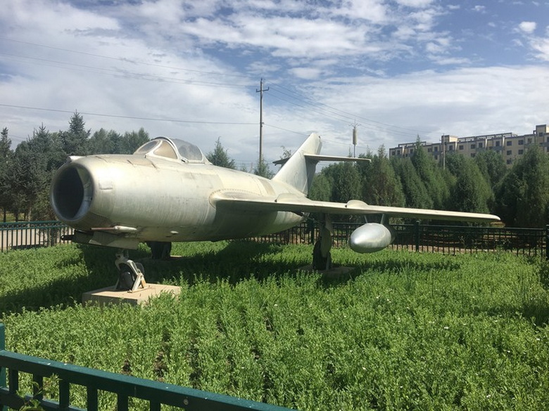 米格-15比斯（MiG-15bis）飞机